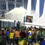 Flávio Dino bloqueia mais de mil emendas para saúde